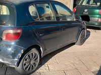 Gebraucht Toyota Yaris 75 PS (55 kW) 2003 Blau Kleinwagen