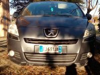 Usata Peugeot 5008 112 CV (82 kW) 2011 Grigio Monovolume
