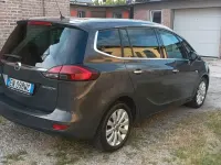 Usata Opel Zafira Tourer 150 CV (110 kW) 2012 Monovolume