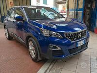 Usata Peugeot 3008 Allure 130 CV (95 kW) 2019 Blu Berlina