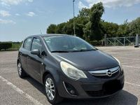 Usata Opel Corsa 95 CV (69 kW) 2011 Grigio Berlina