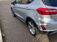 Usata Ford Fiesta Active 86 CV (63 kW) 2020 Grigio Berlina