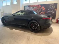 Usata Jaguar F-Type R-Dynamic 300 CV (220 kW) 2023 Nero Cabrio