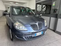 Usata Lancia Ypsilon 60 CV (44 kW) 2008 Grigio Utilitaria