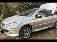 Usata Peugeot 206 CC 109 CV (80 kW) 2006 Grigio Cabrio