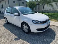 Usata VW Golf VII 105 CV (77 kW) 2012 Bianco Berlina