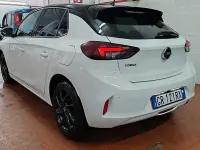 Usata Opel Corsa Design & Tech 75 CV (55 kW) 2023 Bianco Utilitaria