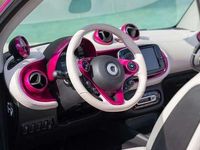 Usata Smart ForTwo Electric Drive 60 kW (82 CV) 2023 Blu/azzurro Cabrio