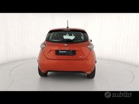 Usata Renault Zoe Zen 100 kW (136 CV) 2020 Rosso Utilitaria