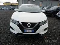 Usata Nissan Qashqai N-Connecta 140 CV (102 kW) 2019 Bianco SUV