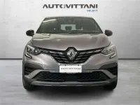 Usata Renault Captur RS Line 145 CV (106 kW) 2022 Grigio scuro SUV