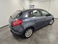 Usata Fiat Bravo Active 90 CV (66 kW) 2009 Gray Utilitaria