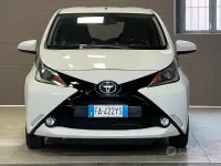 Brugt Toyota Aygo 69 HK (50 kW) 2015 Hvid Hatchback