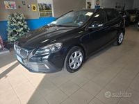 Usata Volvo V40 CC Plus 120 CV (88 kW) 2018 Nero Station wagon