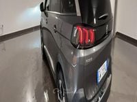 Usata Peugeot 5008 Allure 131 CV (96 kW) 2024 Gray SUV