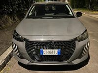 Usata Peugeot 2008 100 CV (73 kW) 2024 Grigio SUV
