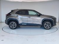Usata Toyota Yaris Cross Lounge 116 CV (85 kW) 2022 Grigio SUV