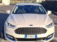 Usata Ford Mondeo Vignale 140 CV (102 kW) 2018 Bianco Berlina