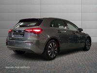 Usata Mercedes A180 Advanced 116 CV (85 kW) 2025 Grigio scuro Berlina