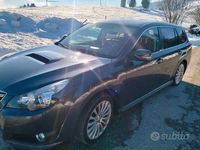 Usata Subaru Legacy 2011 Grigio Station wagon