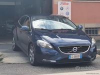 Usata Volvo V40 Ocean Race 115 CV (84 kW) 2015 Blu Berlina