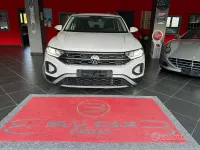Usata VW T-Roc Life 116 CV (85 kW) 2023 Beige SUV