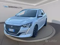 Usata Peugeot 208 Allure 102 CV (75 kW) 2021 Bianco perla Utilitaria