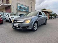 Usata Opel Astra Club 90 CV (66 kW) 2006 Grigio Station wagon