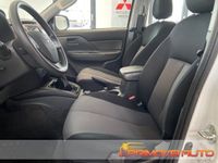 usata Mitsubishi L200 2.4 DI-D/154CV 4X4