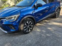 Usata Renault Captur Techno 101 CV (74 kW) 2024 Blu SUV