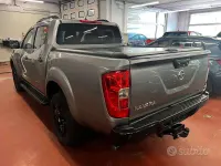 Usado Nissan Navara N-Guard 190 CV (139 kW) 2021 Gris Pickup/Camioneta