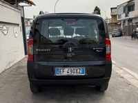 Usata Peugeot Bipper Outdoor 75 CV (55 kW) 2011 Nero Monovolume