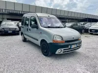 Usata Renault Kangoo 80 CV (58 kW) 2001 Grigio Monovolume