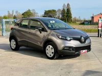 Usata Renault Captur Life 90 CV (66 kW) 2017 Argento SUV
