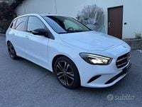Usata Mercedes B200 149 CV (109 kW) 2020 Bianco Monovolume