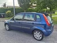 Usata Ford Fiesta 68 CV (50 kW) 2008 Blu Utilitaria