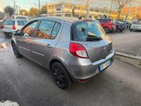 Usata Renault Clio IV Dynamique 74 CV (54 kW) 2012 Grigio Berlina