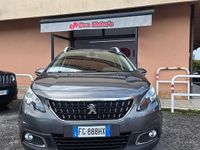 Usata Peugeot 2008 Allure 99 CV (72 kW) 2017 Grigio SUV