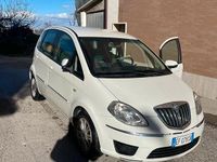 Usata Lancia Musa 95 CV (69 kW) 2010 Bianco Monovolume