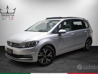 Usata VW Touran Executive 150 CV (110 kW) 2023 Argento Monovolume