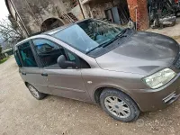 Usata Fiat Multipla 103 CV (75 kW) 2007 Grigio Monovolume