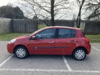 Usata Renault Clio II Privilege 75 CV (55 kW) 2010 Rosso Berlina