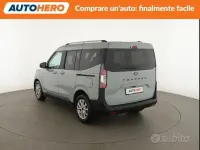 Usata Ford Tourneo Courier Titanium 125 CV (91 kW) 2024 Grigio Monovolume