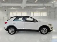 Usata VW T-Roc Life 115 CV (84 kW) 2023 Bianco SUV