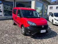Usata Fiat Doblò S 90 CV (66 kW) 2022 Rosso Monovolume