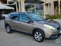 Usata Peugeot 2008 Allure 100 CV (73 kW) 2016 Beige SUV