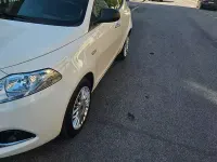 Usata Lancia Ypsilon 69 CV (50 kW) 2015 Utilitaria