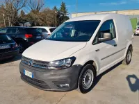 Usata VW Caddy 110 CV (80 kW) 2019 Bianco Monovolume