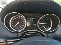 Usata Mercedes GL350 224 CV (164 kW) 2010 Grigio SUV