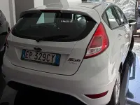 Usata Ford Fiesta Titanium 60 CV (44 kW) 2013 Bianco Berlina